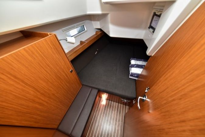 Bavaria Cruiser 37 | Viviana