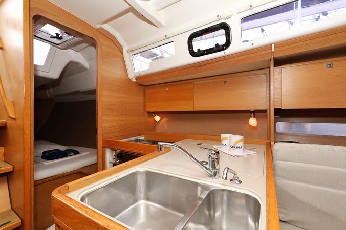 Dufour 350 | Sweet Lady
