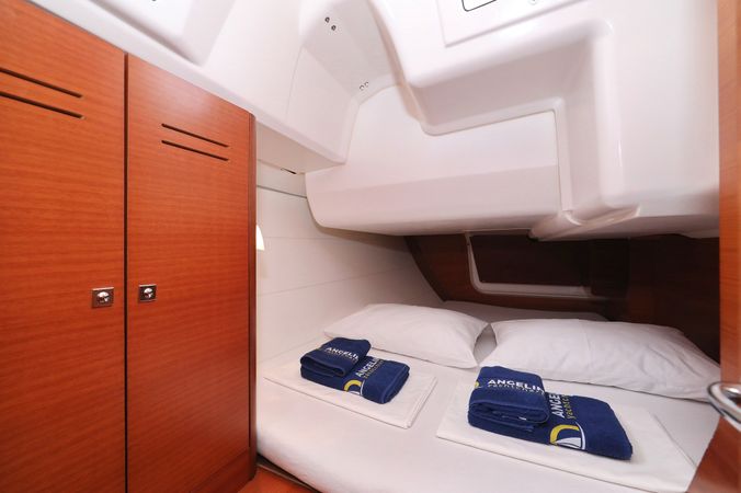 Dufour 350 | Papillon