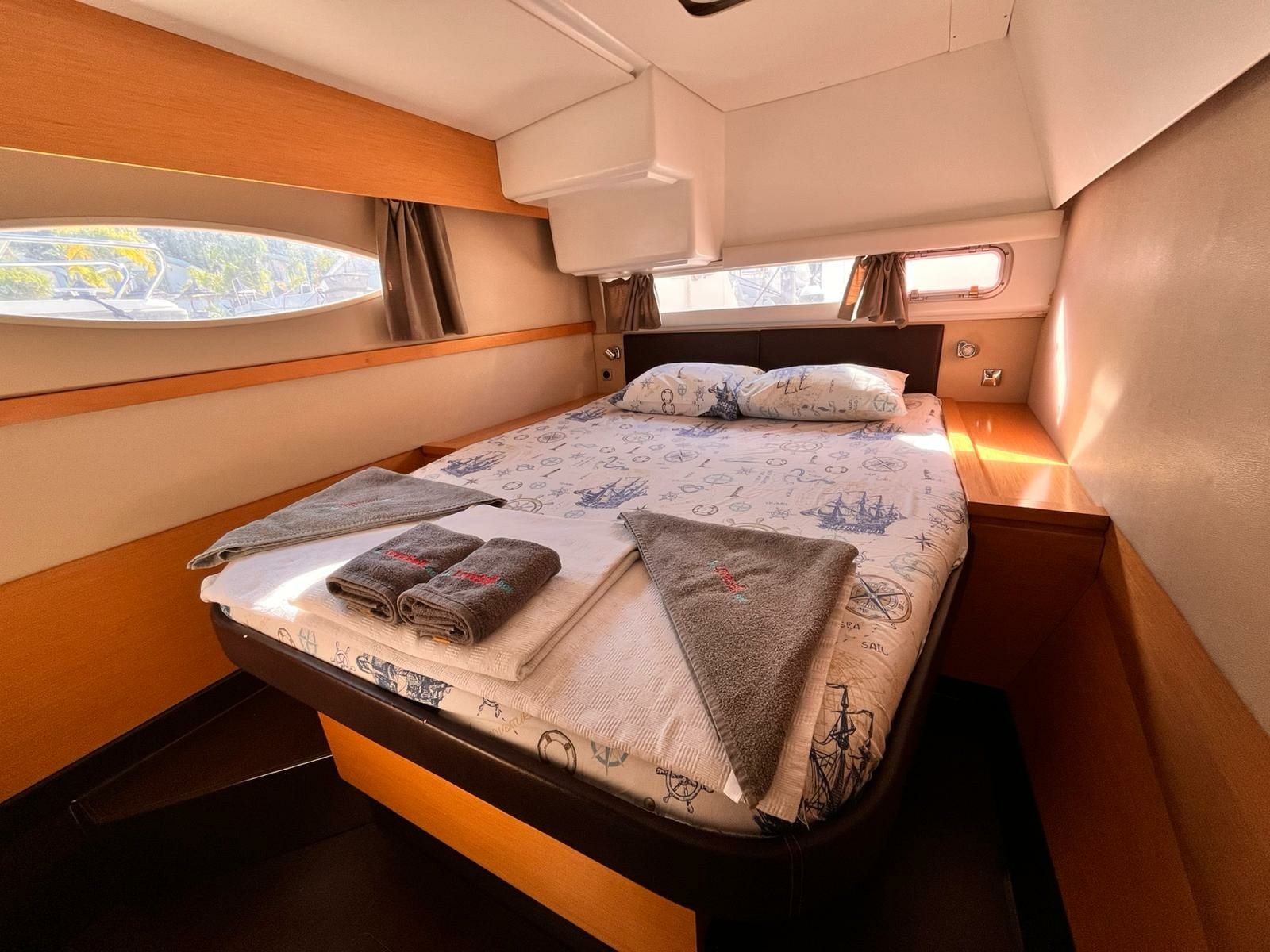 Fountaine Pajot Helia 44 | Lycia