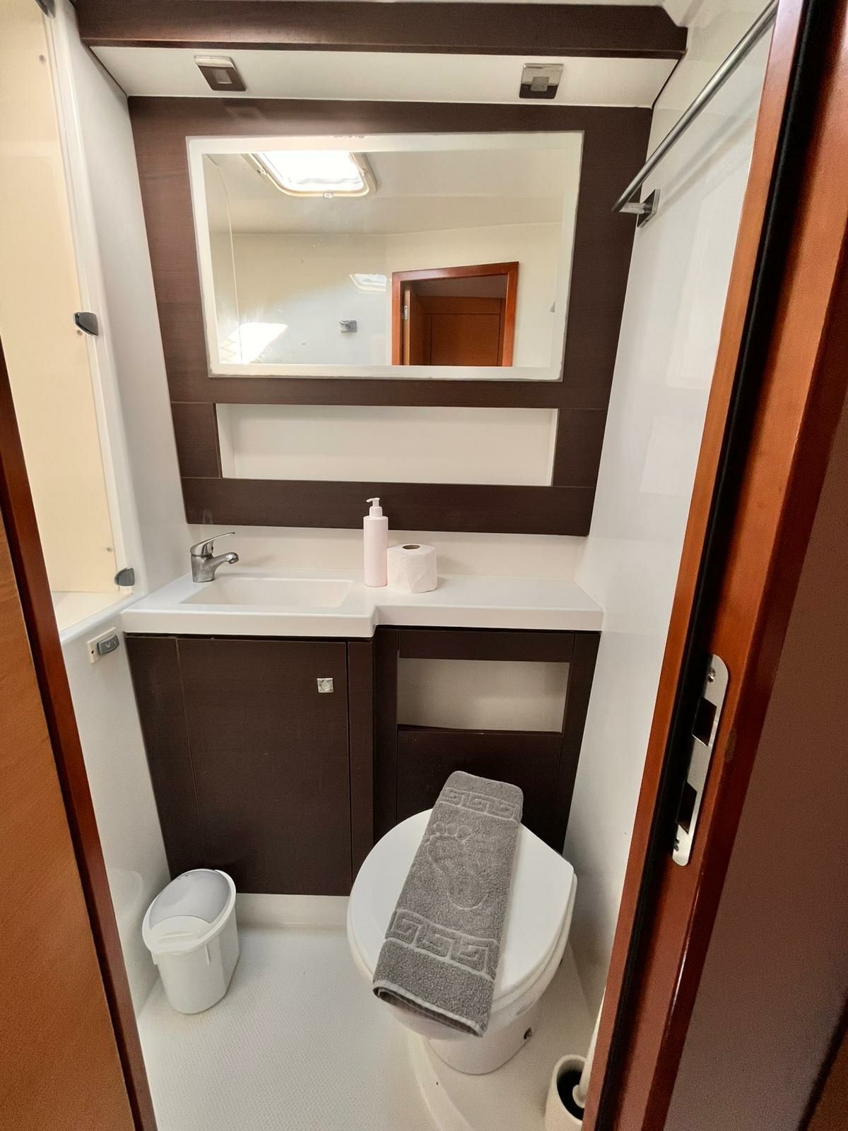 Fountaine Pajot Helia 44 | Lycia