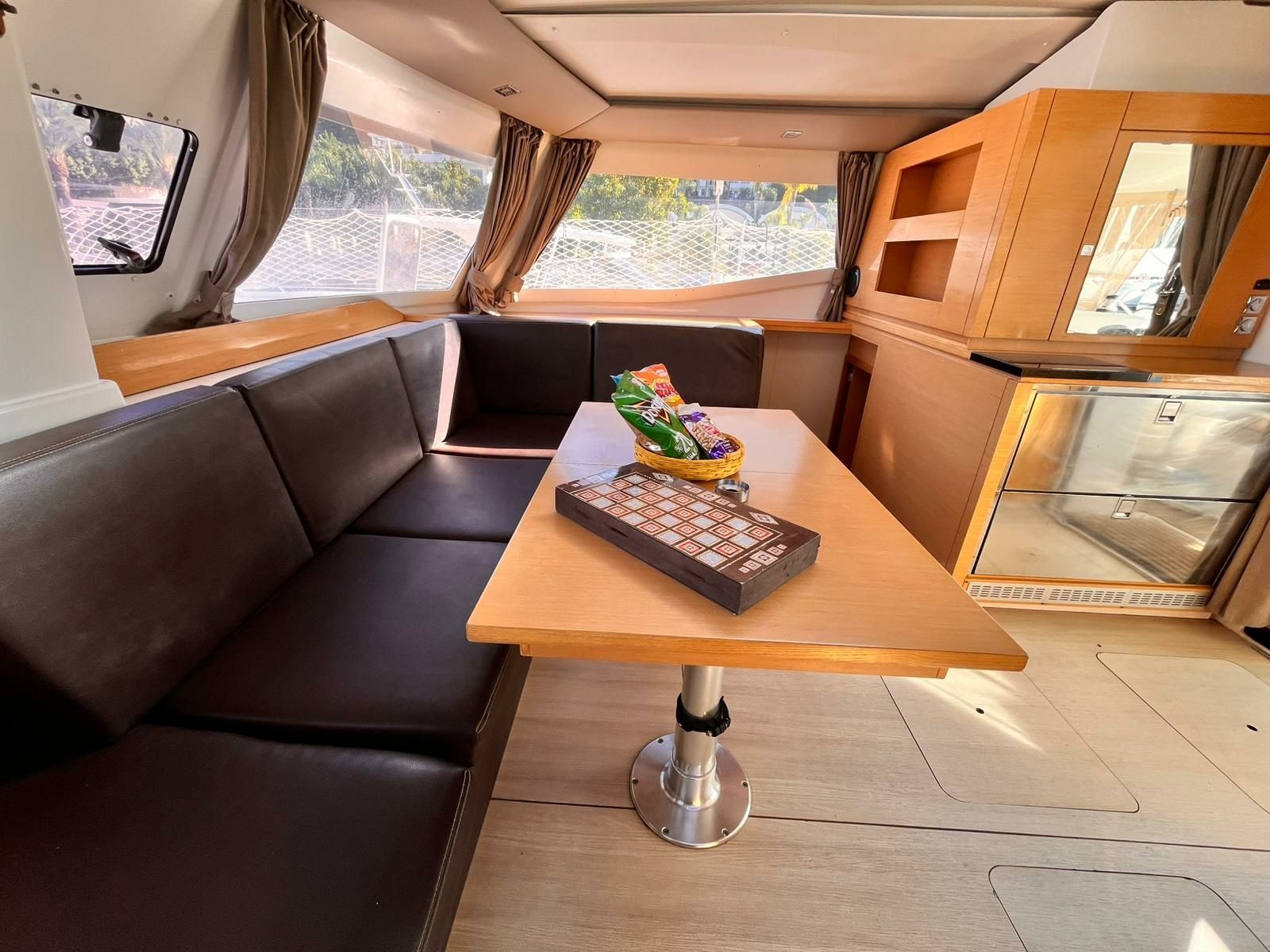 Fountaine Pajot Helia 44 | Lycia