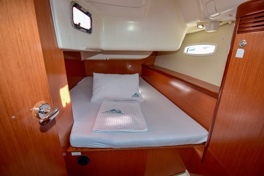 Beneteau Oceanis 40 | Zezo