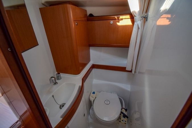 Beneteau Oceanis 40 | Zezo