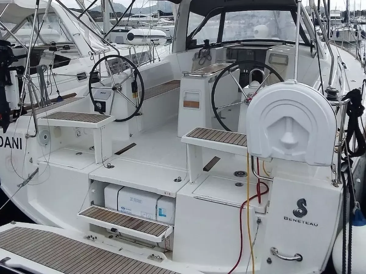 Beneteau Oceanis 38 | Dani