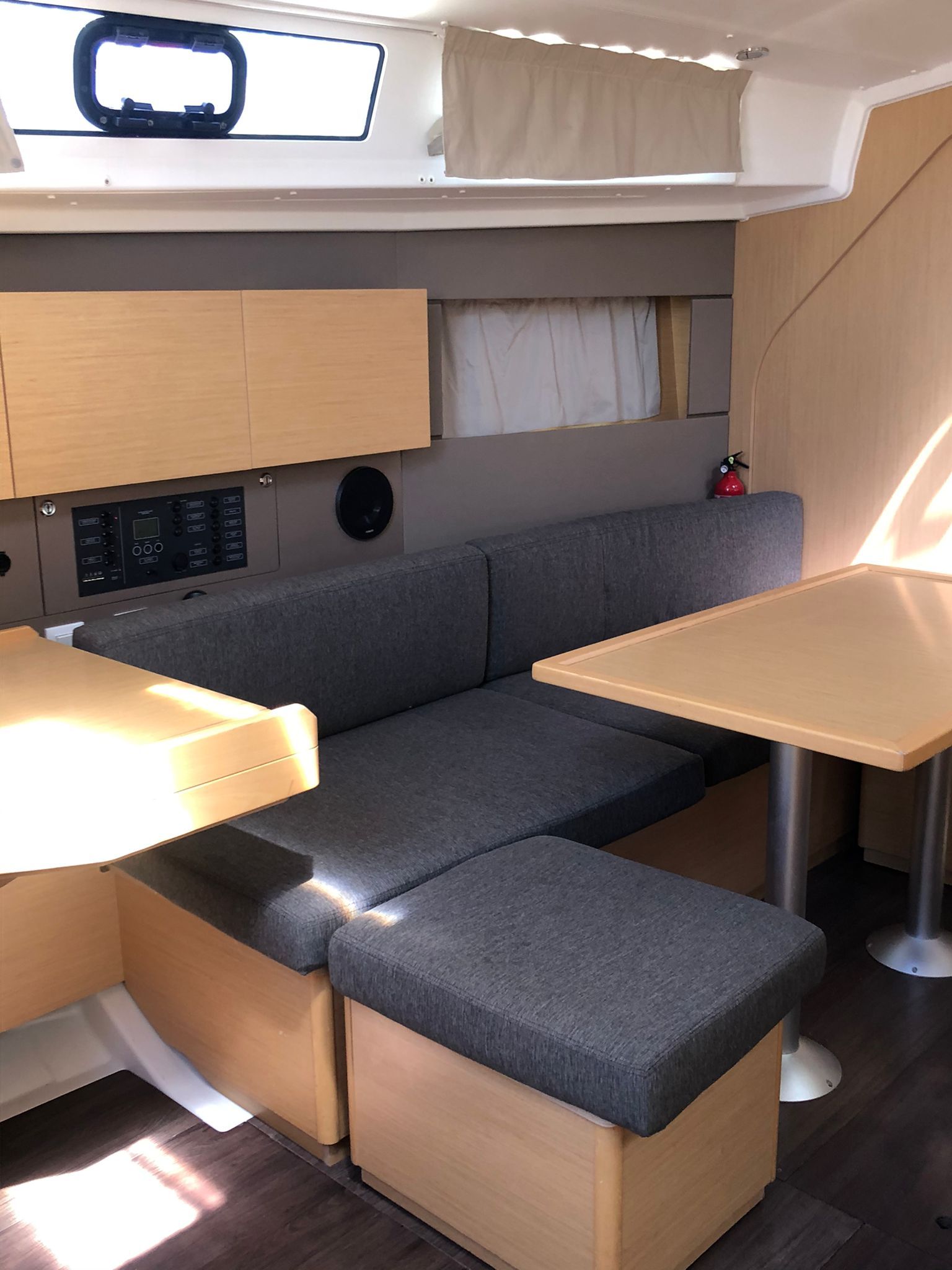 Beneteau Oceanis 38 | Amaral