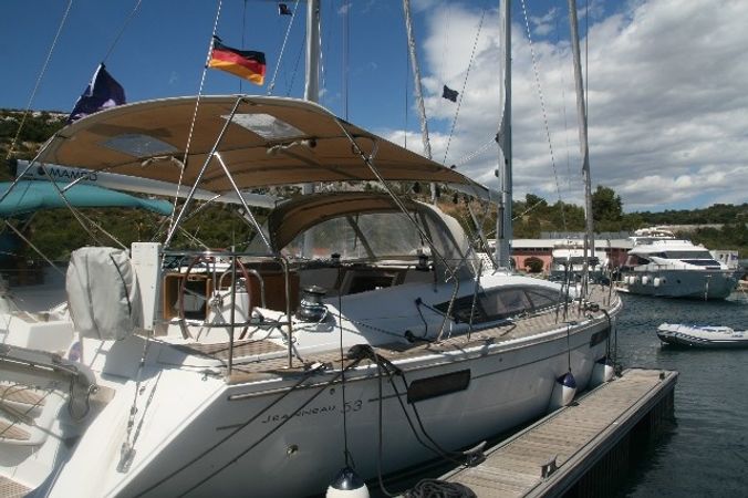 Jeanneau 53 | Trinity