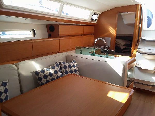 Jeanneau Sun Odyssey 419 | Comanegra