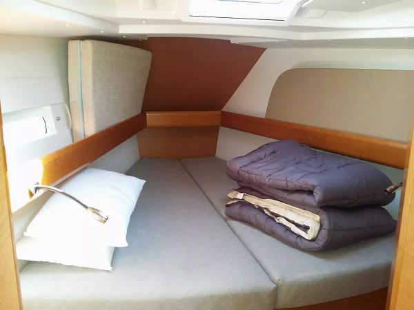 Jeanneau Sun Odyssey 419 | Comanegra