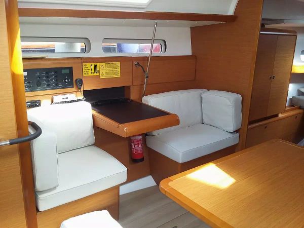Jeanneau Sun Odyssey 419 | Comanegra