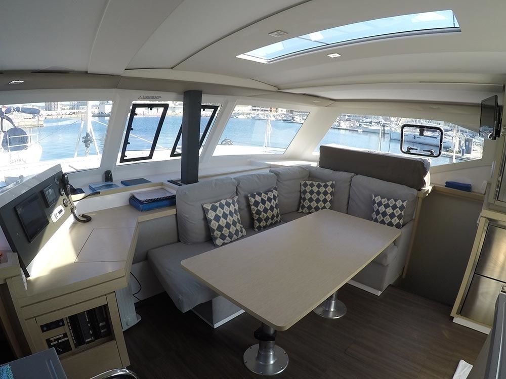 Fountaine Pajot Lucia 40 | Ginesta