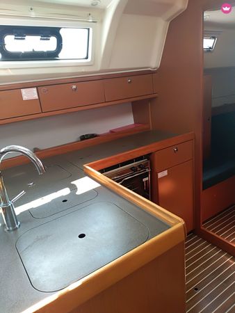 Bavaria Cruiser 37 | Eirené