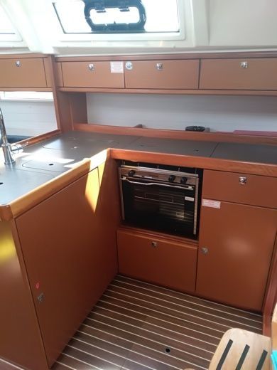 Bavaria Cruiser 37 | Eirené