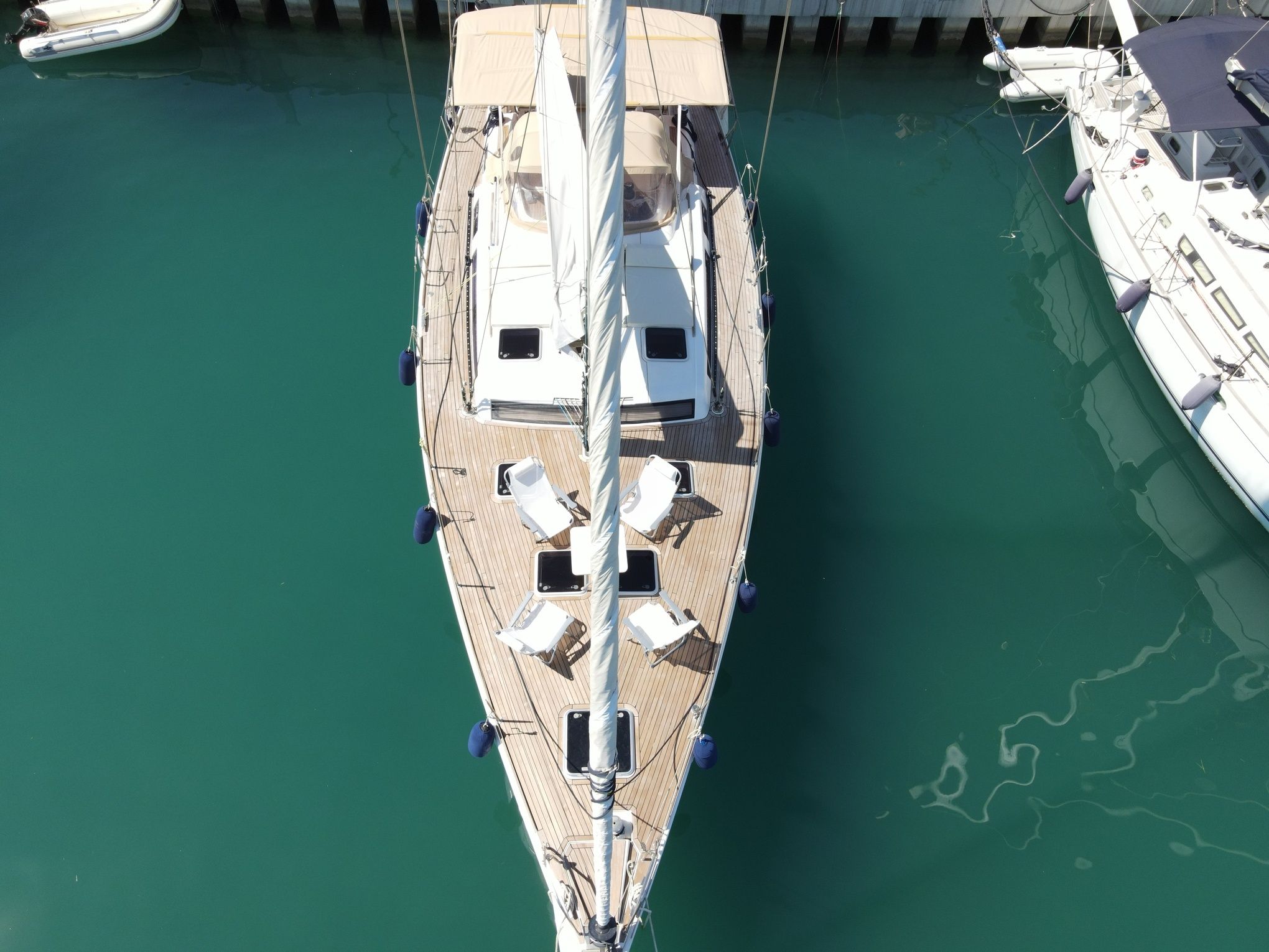 Dufour 525 | Rainbow