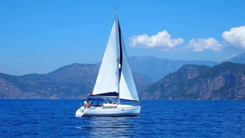 Beneteau Oceanis Clipper 323 | Zippy