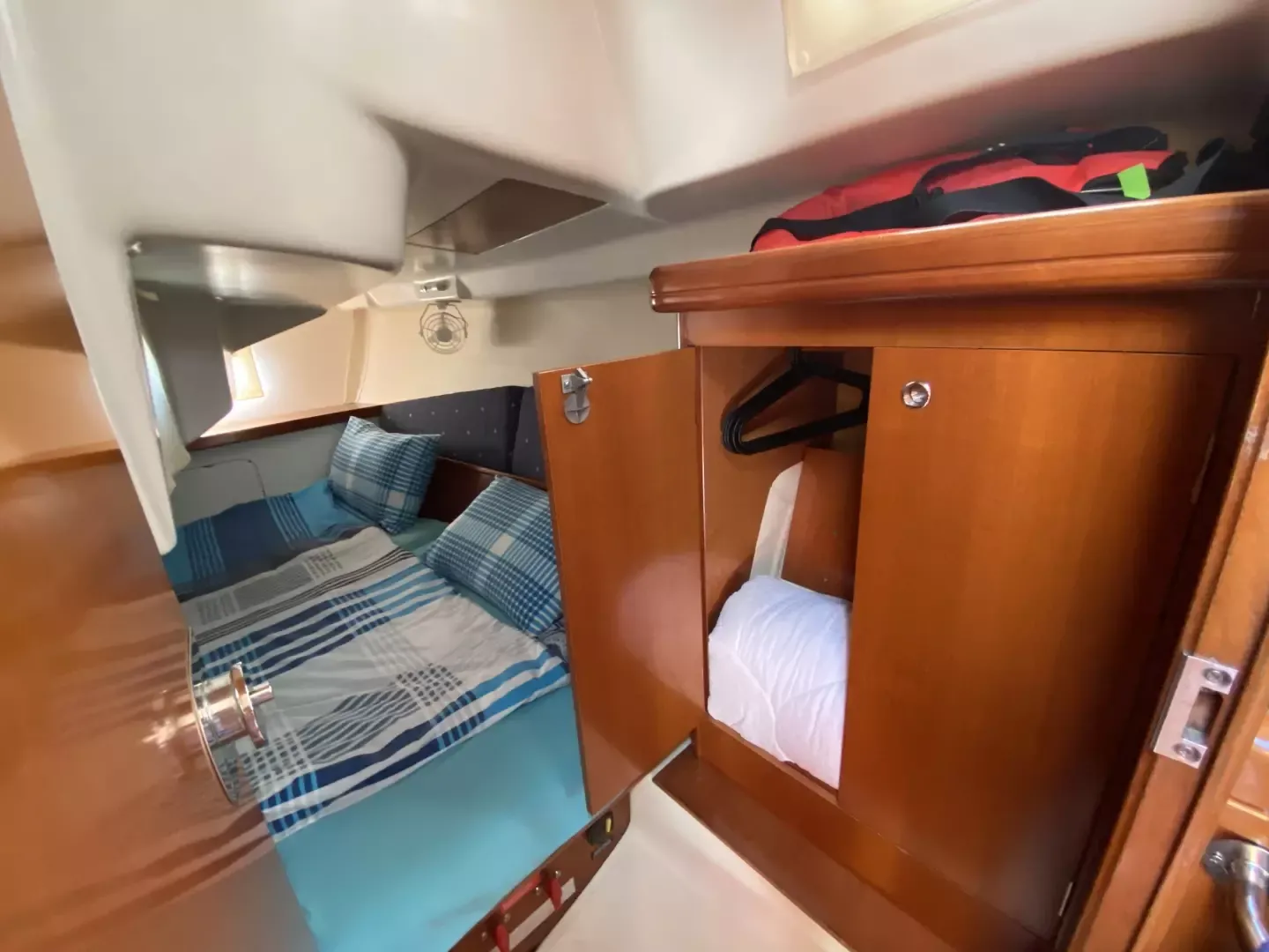 Beneteau Oceanis Clipper 323 | Zippy