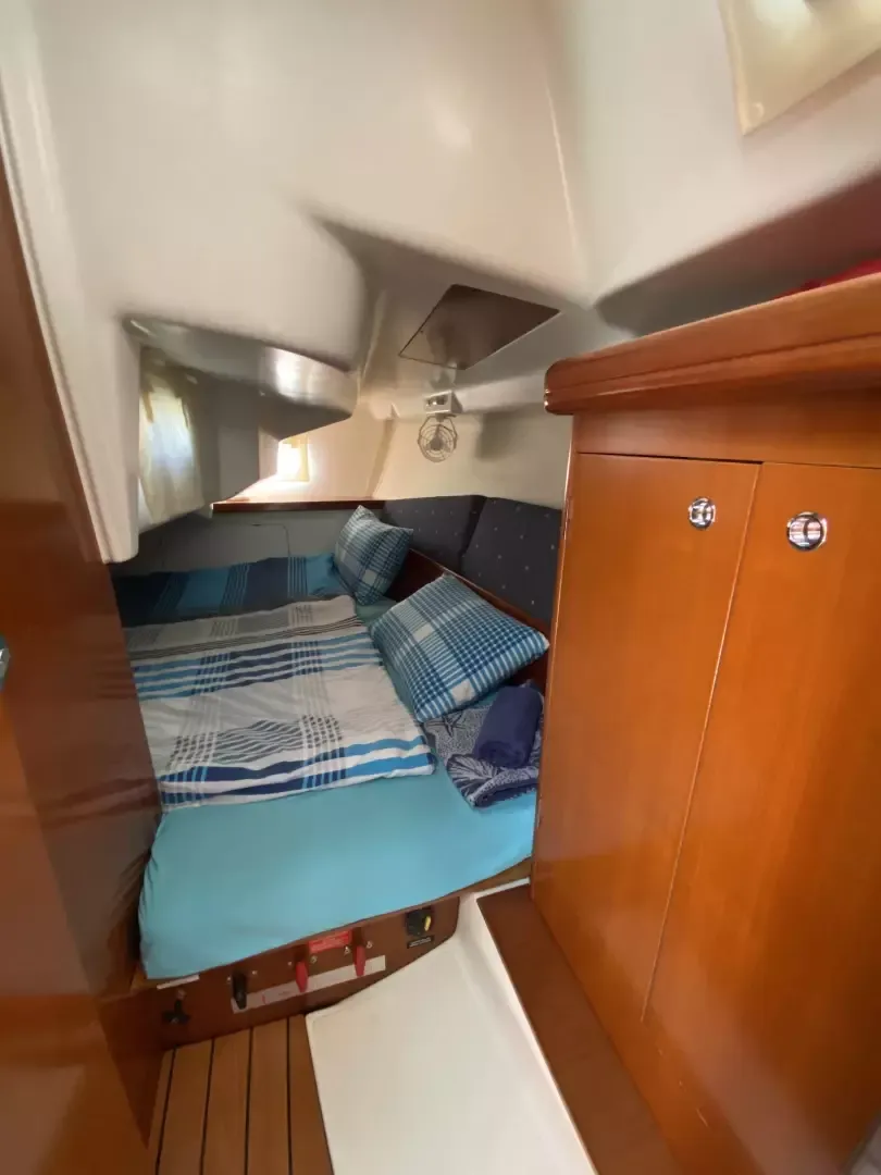 Beneteau Oceanis Clipper 323 | Zippy