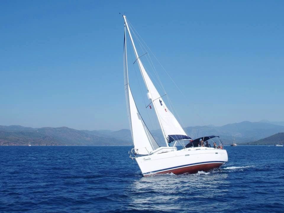 Beneteau Oceanis Clipper 343 | Tombo