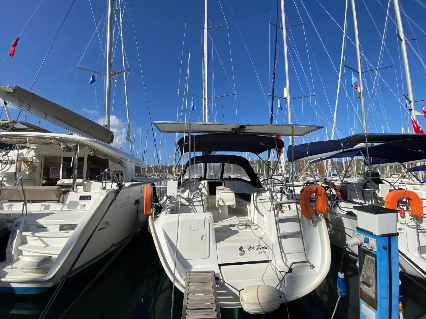 Beneteau Cyclades 39.3 | Six Pack