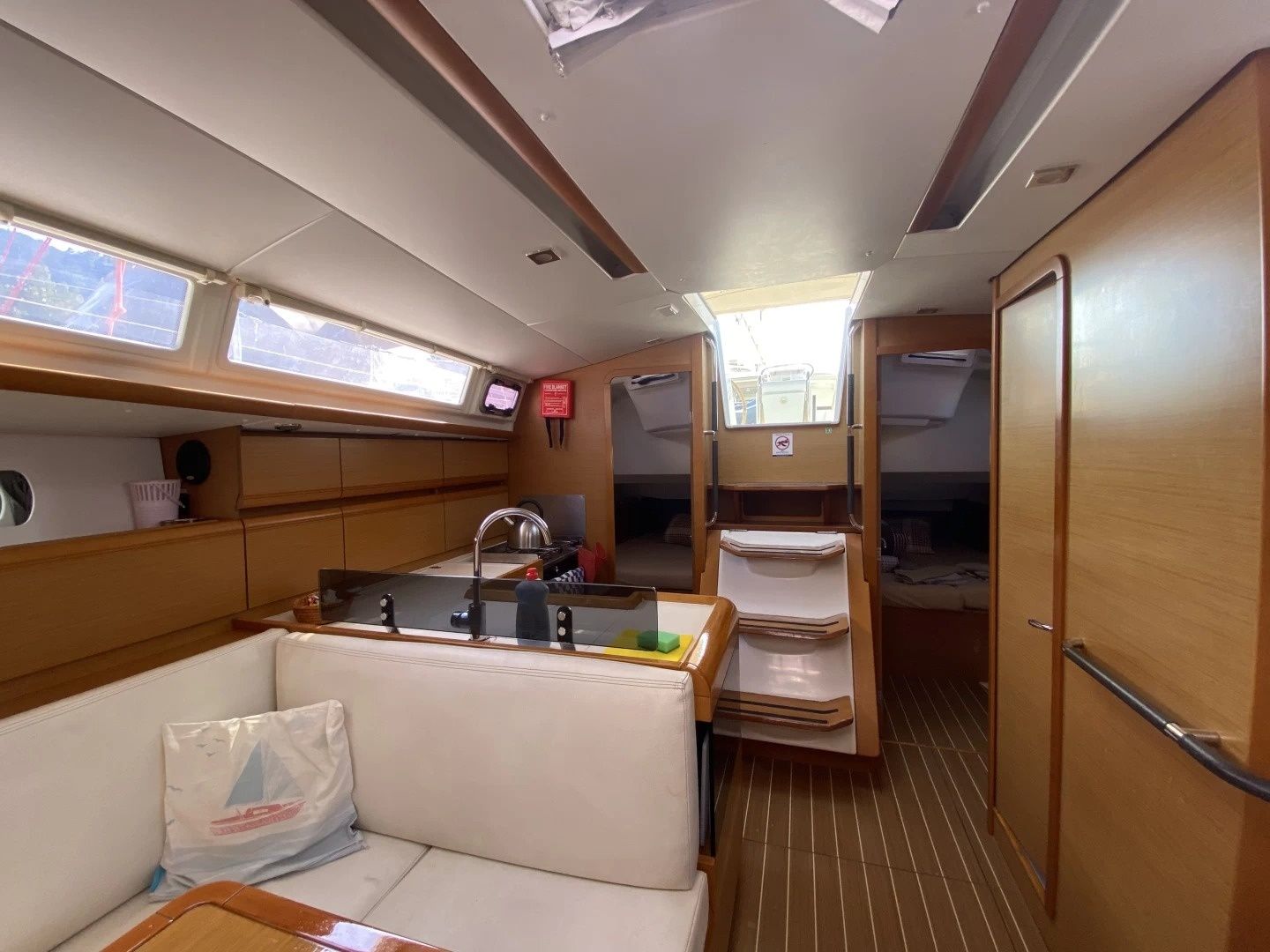 Jeanneau Sun Odyssey 409 | Pangea