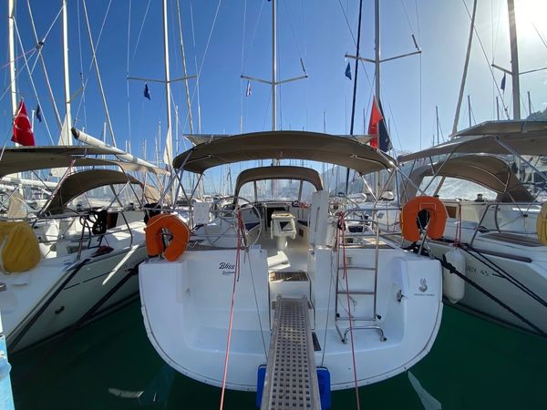 Beneteau Oceanis 43 | Bliss