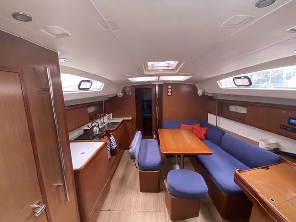 Beneteau Oceanis 43 | Bliss
