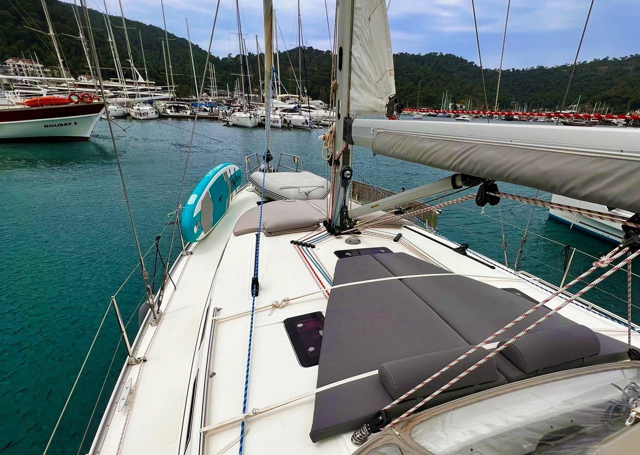 Bavaria Cruiser 45 | Aquaholic