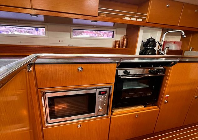 Bavaria Cruiser 45 | Aquaholic