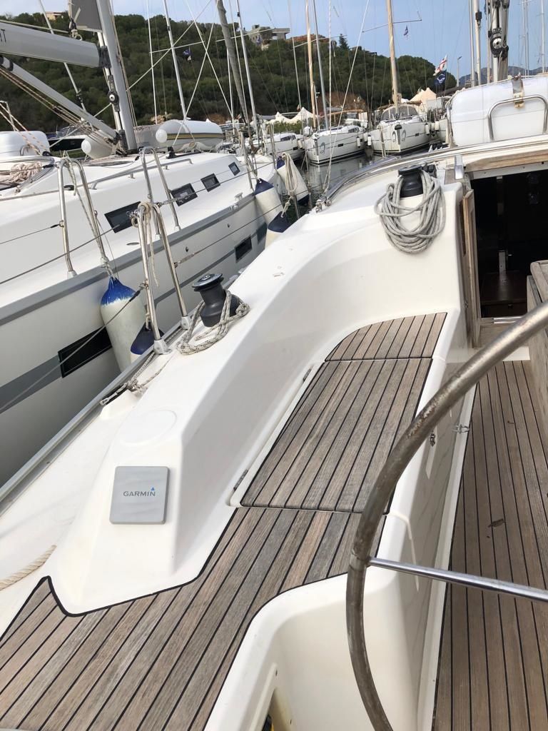 Bavaria Cruiser 33 | Kleeia