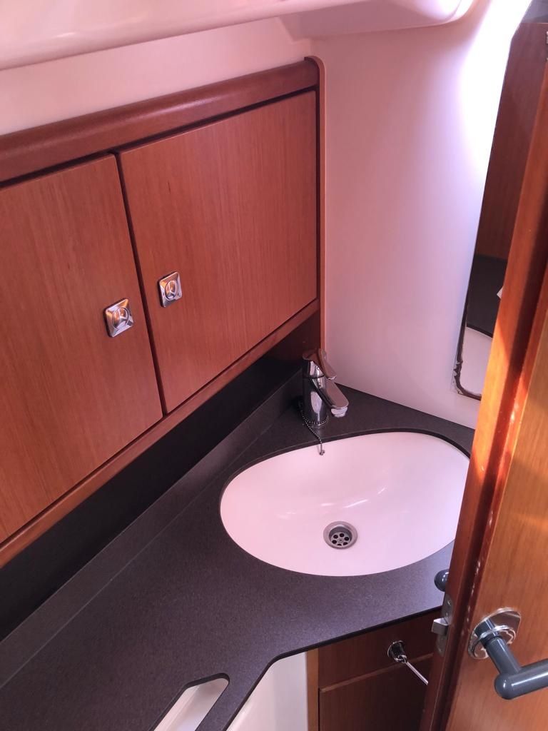 Bavaria Cruiser 33 | Kleeia