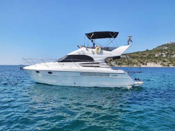 Fairline Phantom 40 | Julia