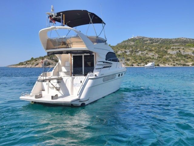 Fairline Phantom 40 | Julia