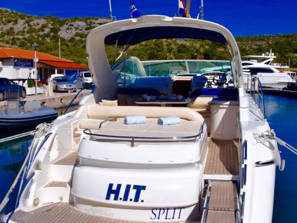 Fairline 48 | H.I.T.