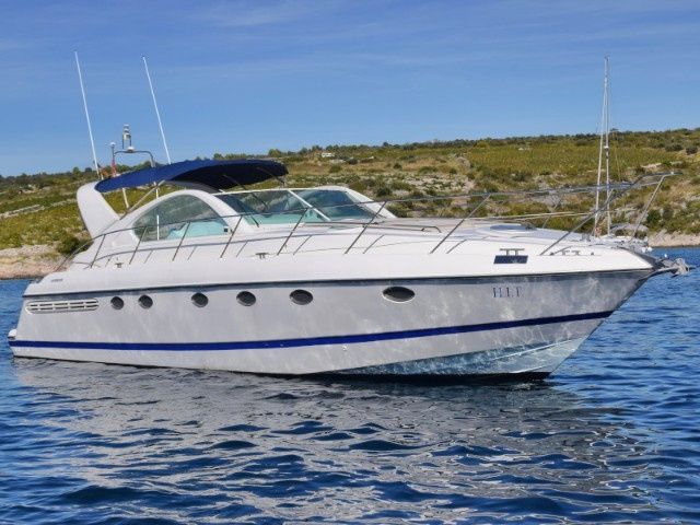 Fairline 48 | H.I.T.