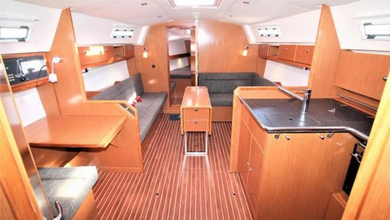 Bavaria Cruiser 36 | Ifigenia