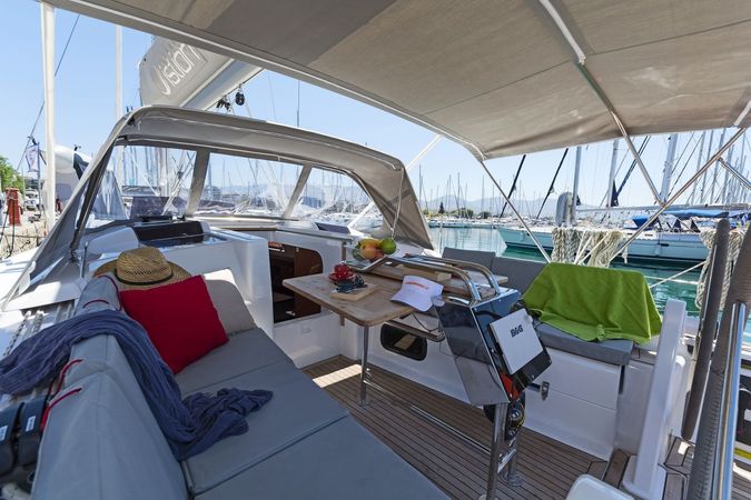 Hanse 345 | Ursa Minor