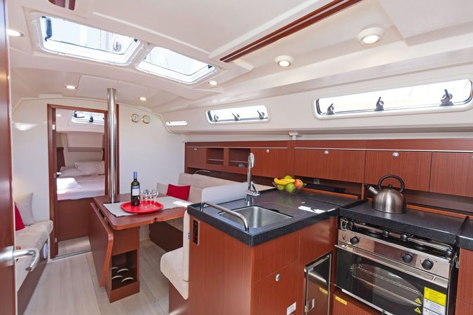 Hanse 345 | Ursa Minor