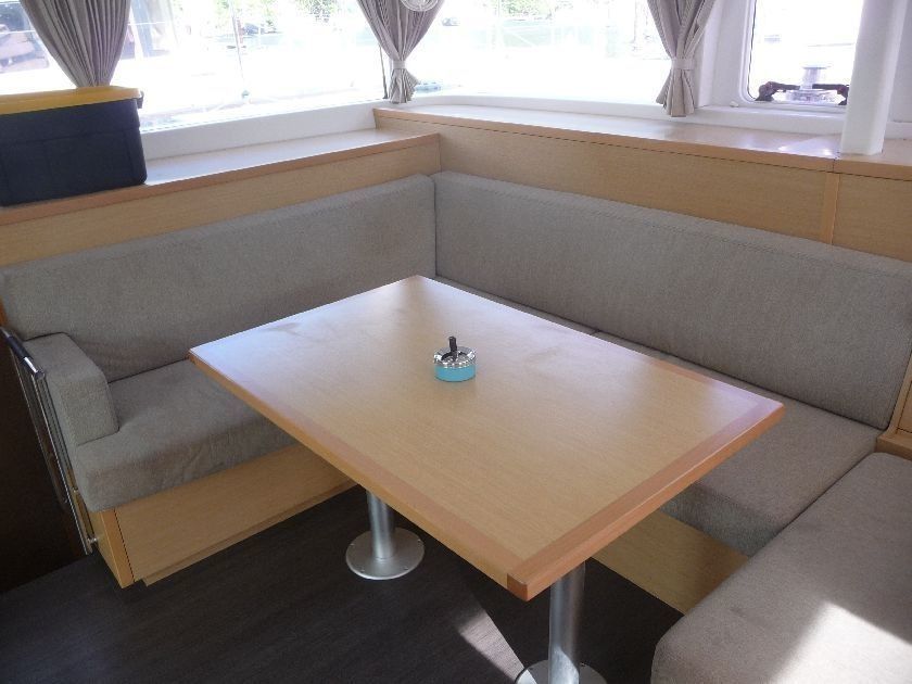 Lagoon 400 S2 | Trixi