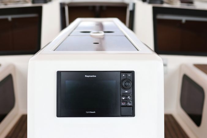 Dufour 412 | Phonix 2