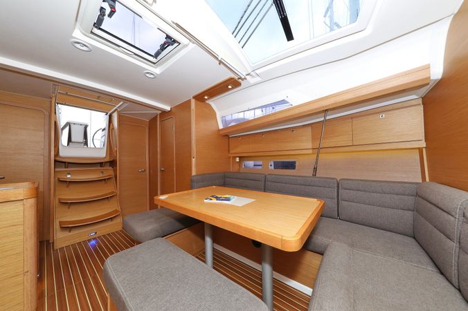 Dufour 412 | Black Pearl