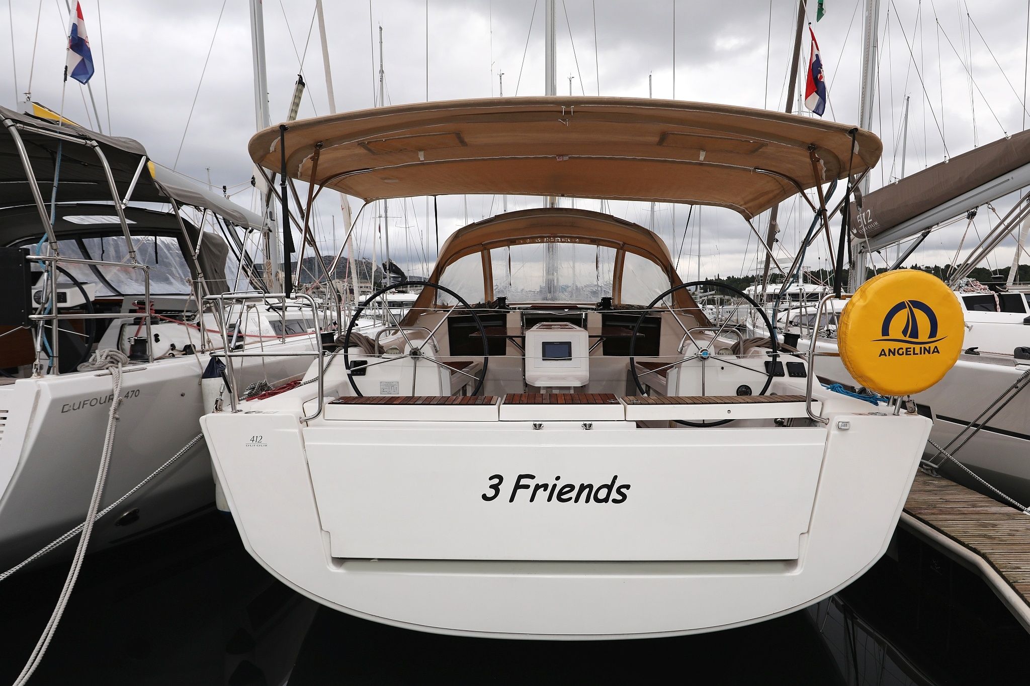 Dufour 412 | 3 Friends