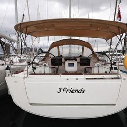 Dufour 412 | 3 Friends