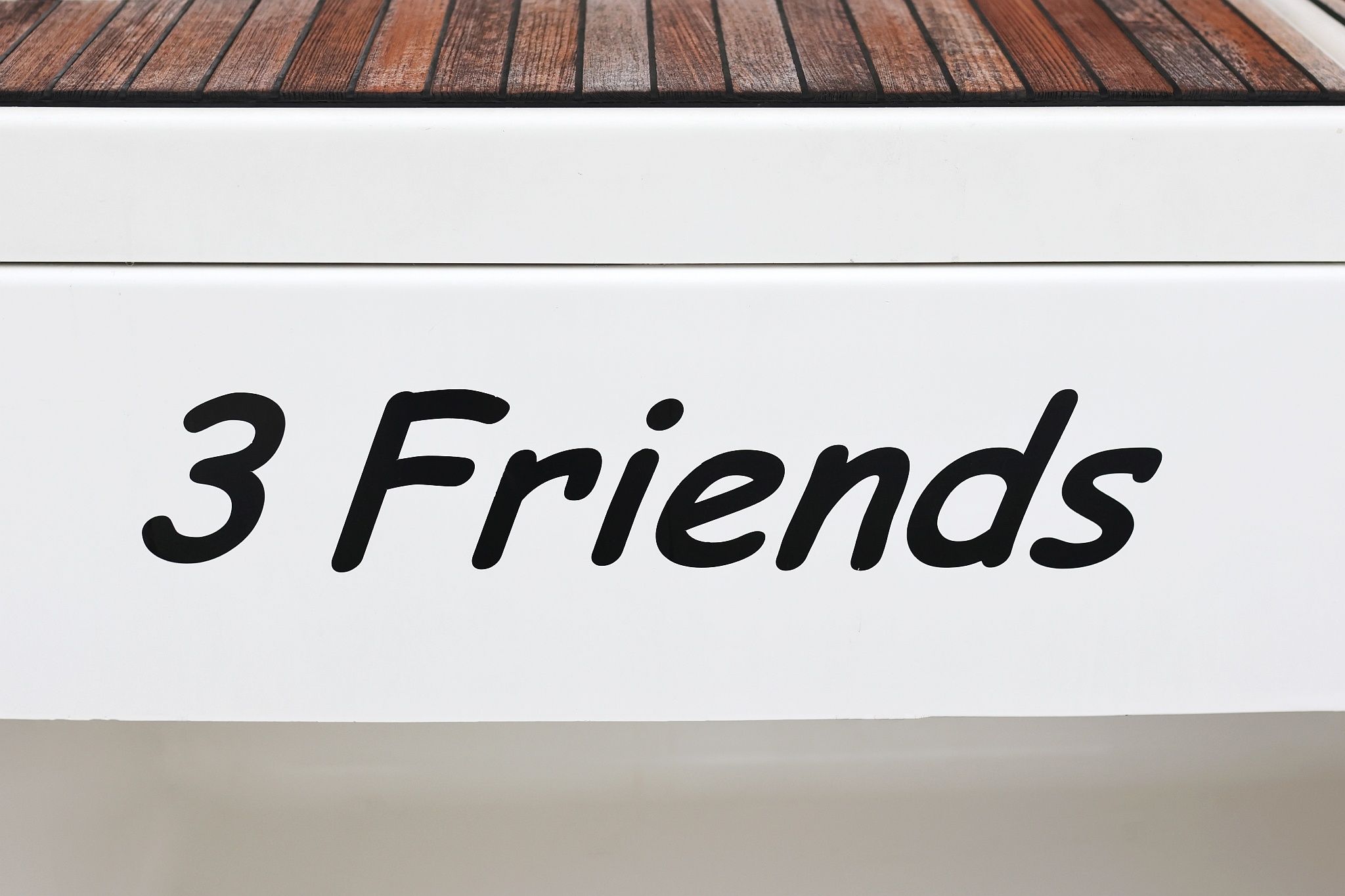 Dufour 412 | 3 Friends