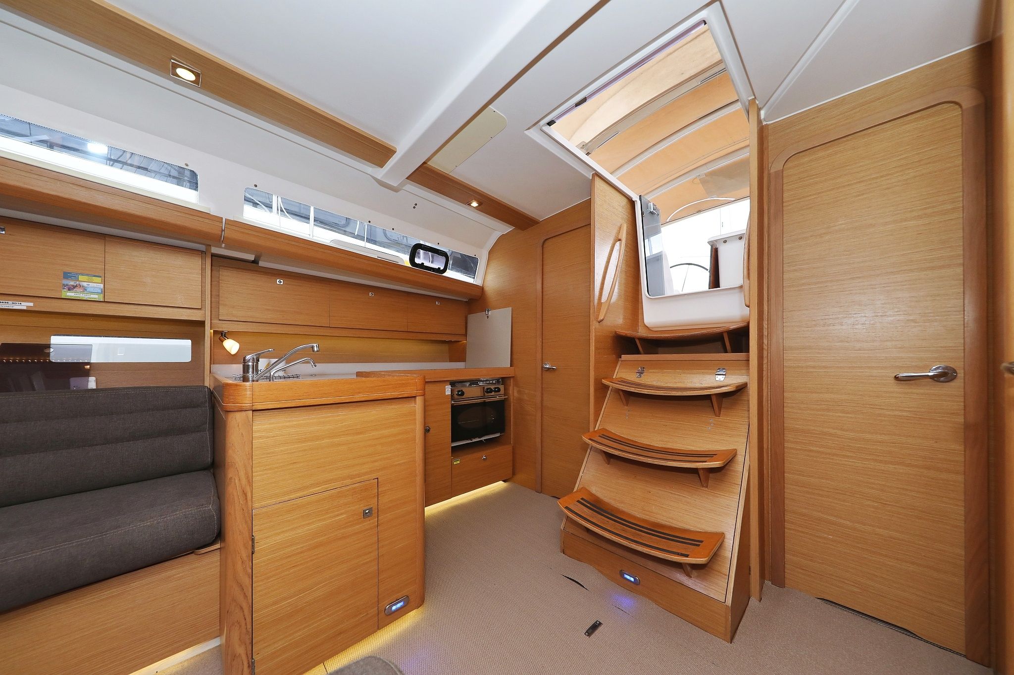 Dufour 412 | Family Office