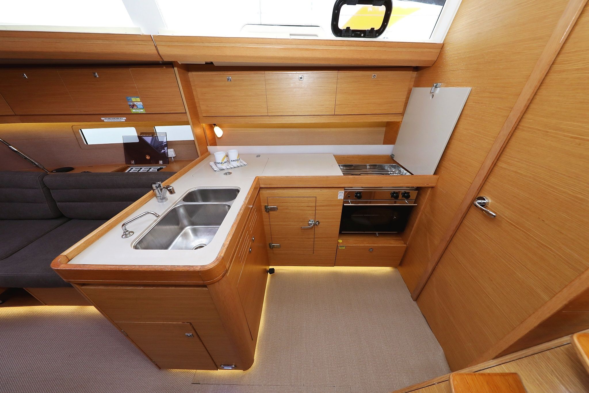 Dufour 412 | Family Office