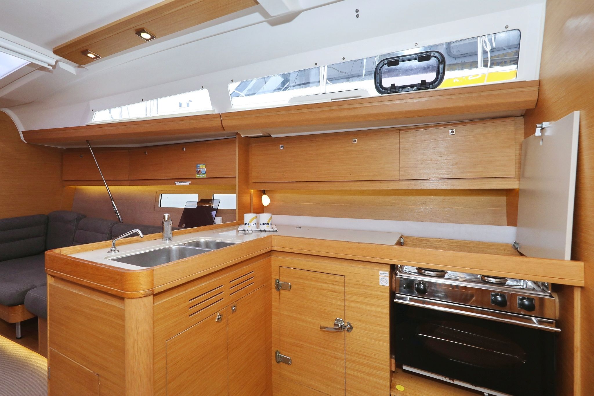 Dufour 412 | Family Office