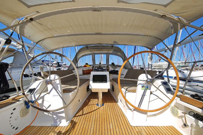 Bavaria Cruiser 37 | Oracle