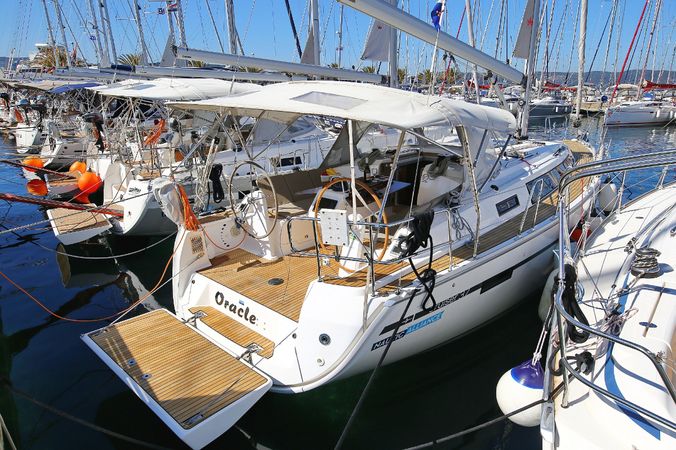 Bavaria Cruiser 37 | Oracle
