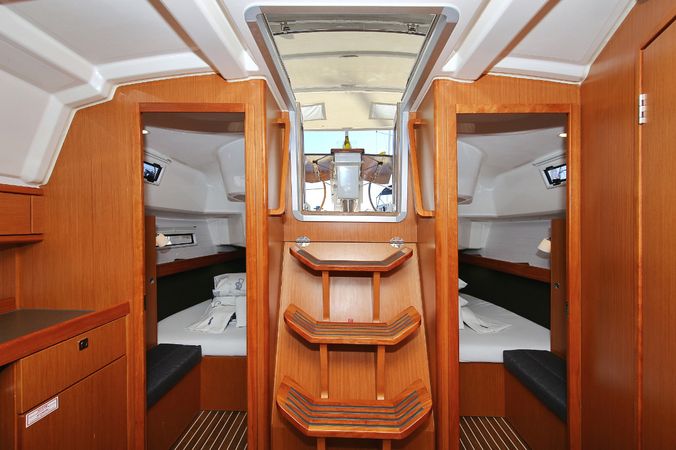 Bavaria Cruiser 37 | Oracle