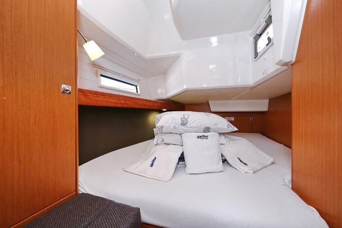 Bavaria Cruiser 37 | Oracle